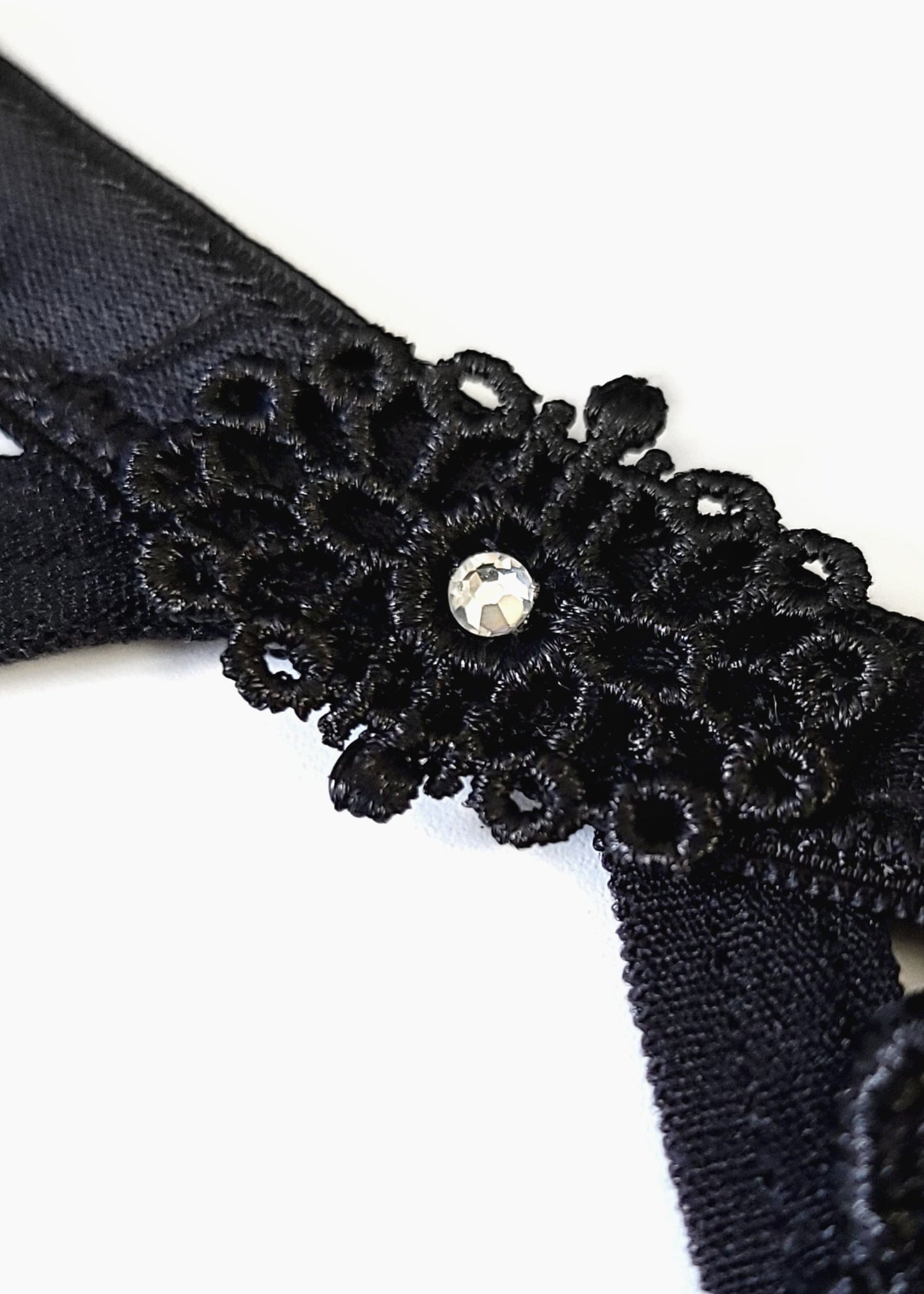 BLUEBELLA Nova Suspender Belt (Black)