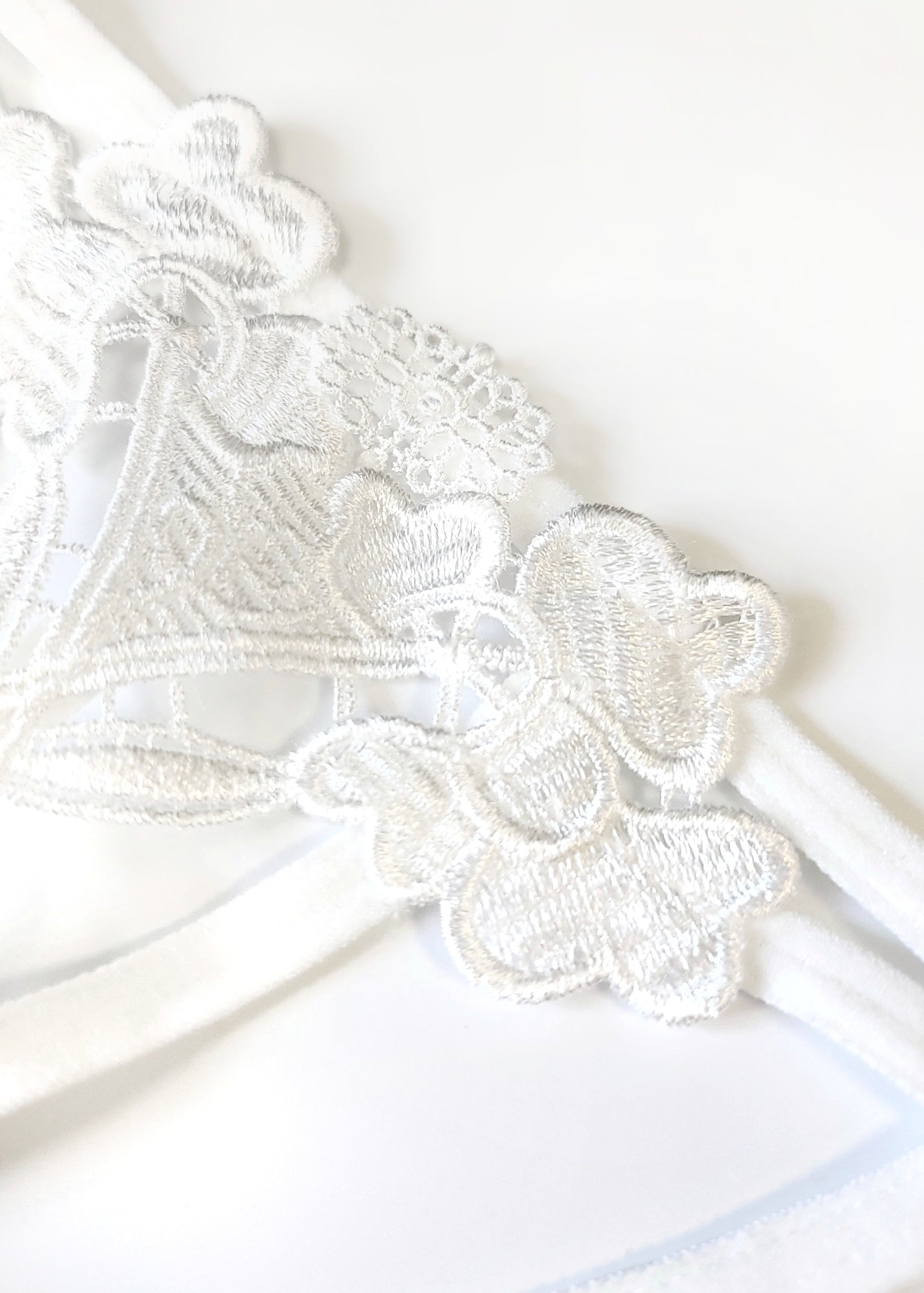 BLUEBELLA Nova Thong (Ivory)