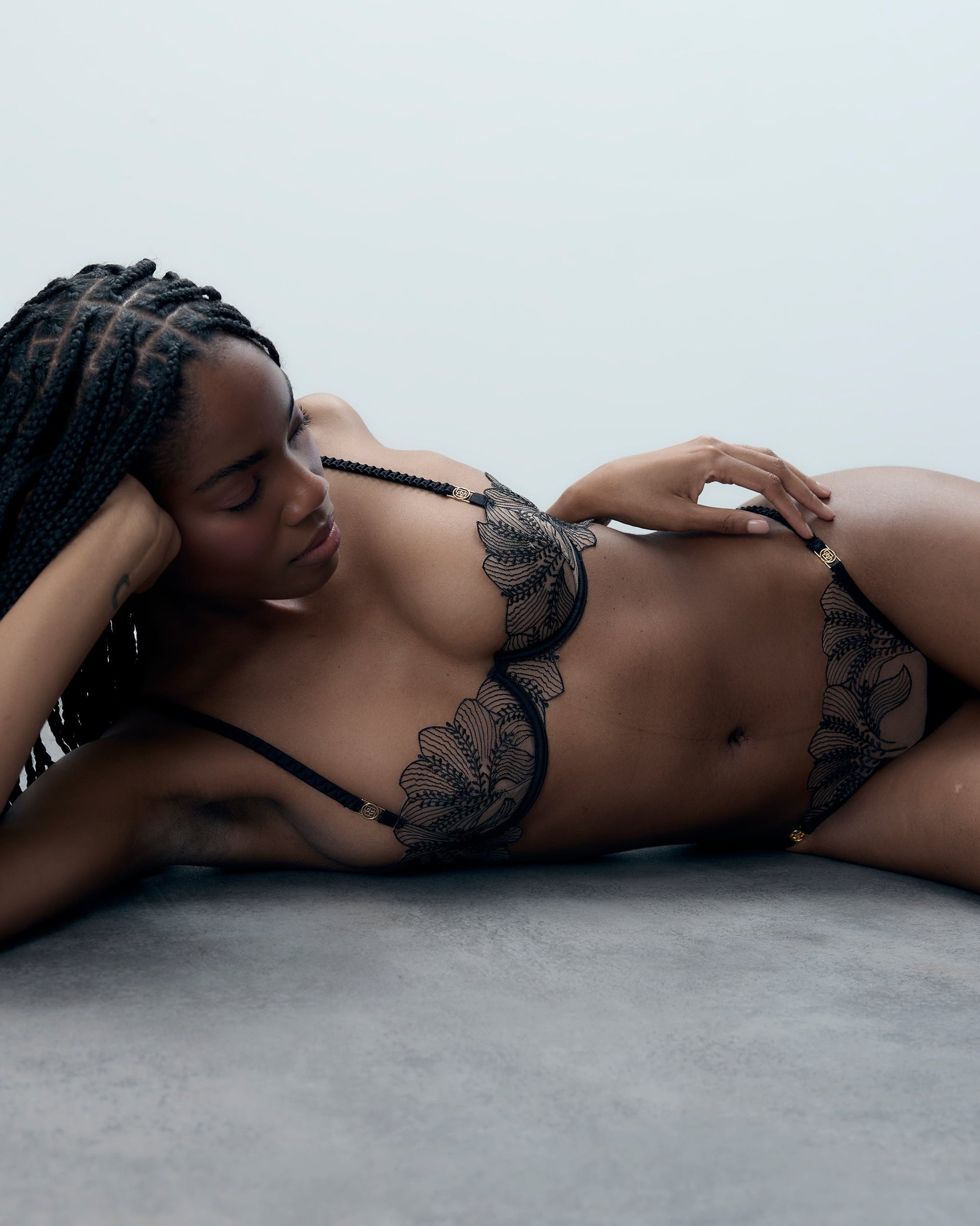  Sadiya Emroidered Sheer Bra Black