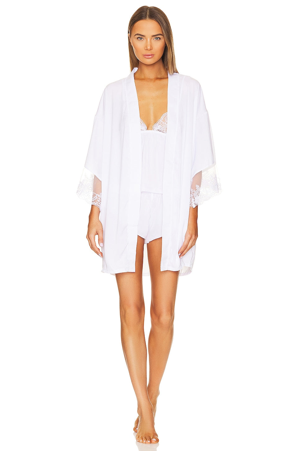 BLUEBELLA Marseille Satin Kimono White