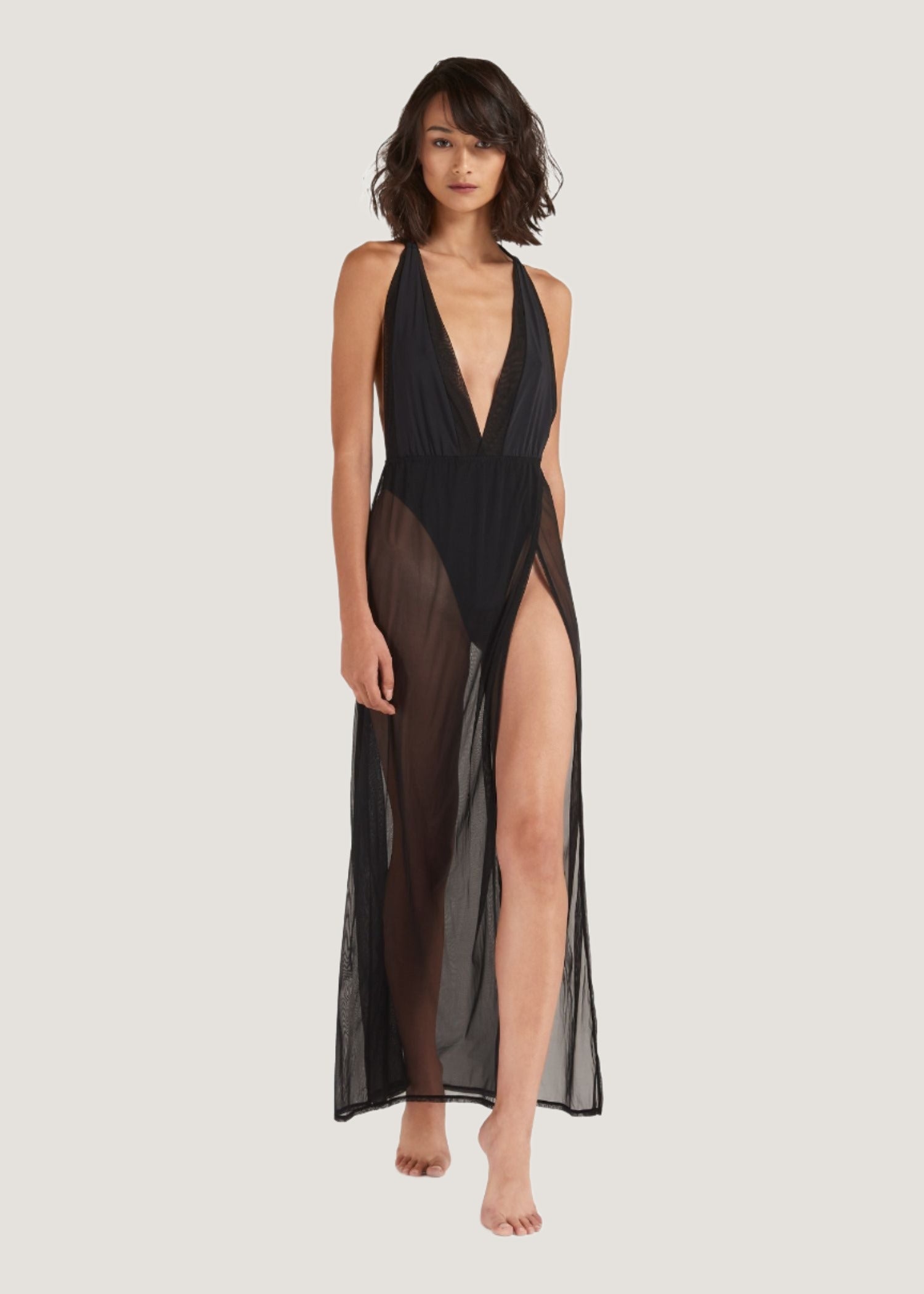 BLUEBELLA Paloma Long Chemise (Black)